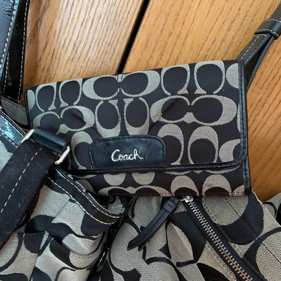 Coach Diaper Bag, wallet and purse. - Picture 3 of 4